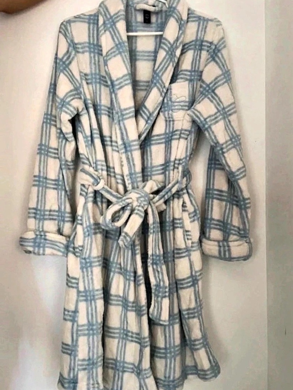Women’s Robe Chaps Soft Blue/White 100% Polyester Plush Wrap